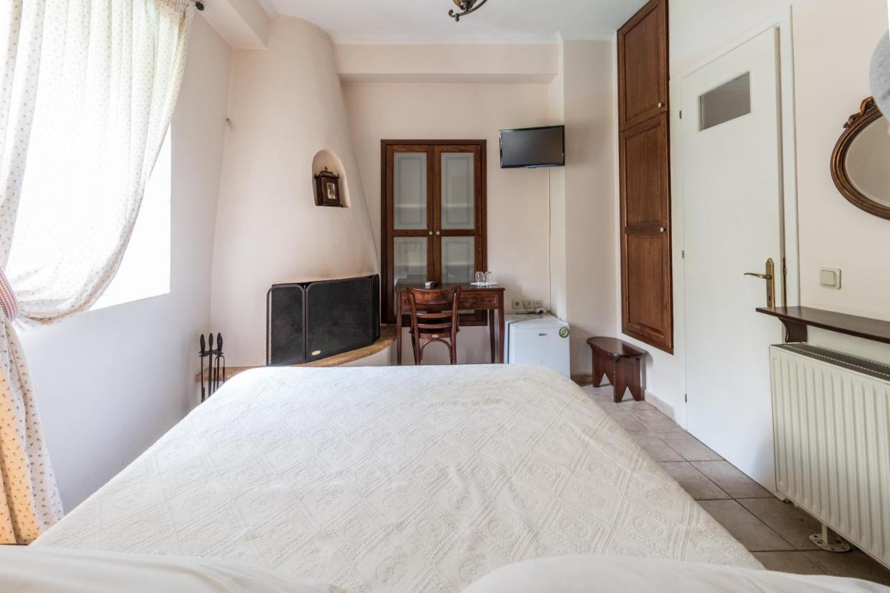 Triantafillies Guesthouse 포르테리아 외부 사진