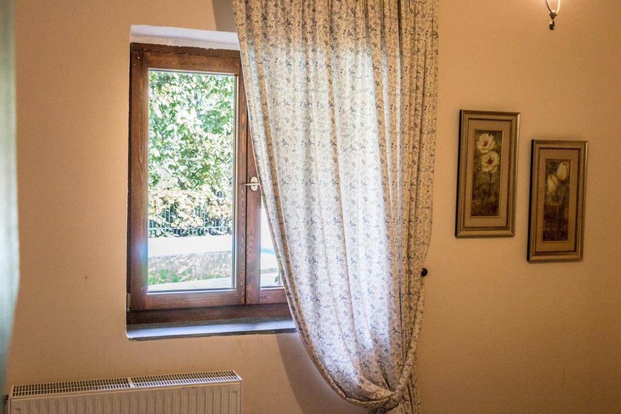 Triantafillies Guesthouse 포르테리아 외부 사진